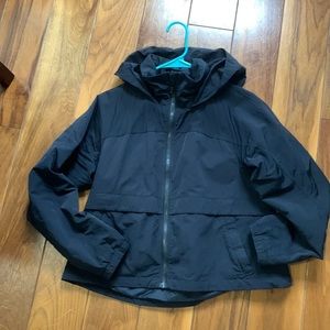 Lululemon Original effortless rain jacket